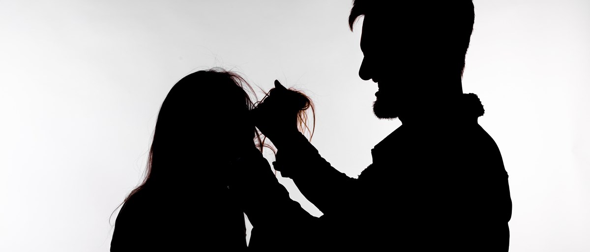 Silhuettbild våld i nära relationer