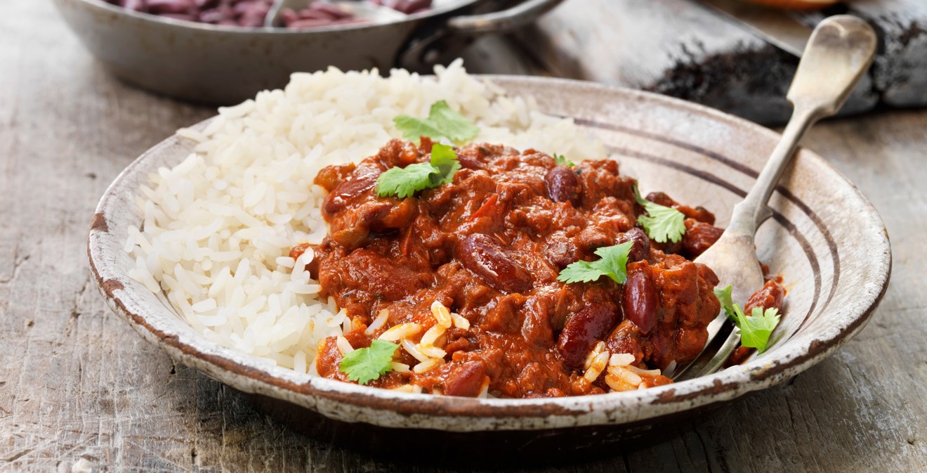 Tallrik med maträtt