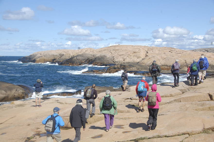 Vandrare på Ramsvikslandets klippor