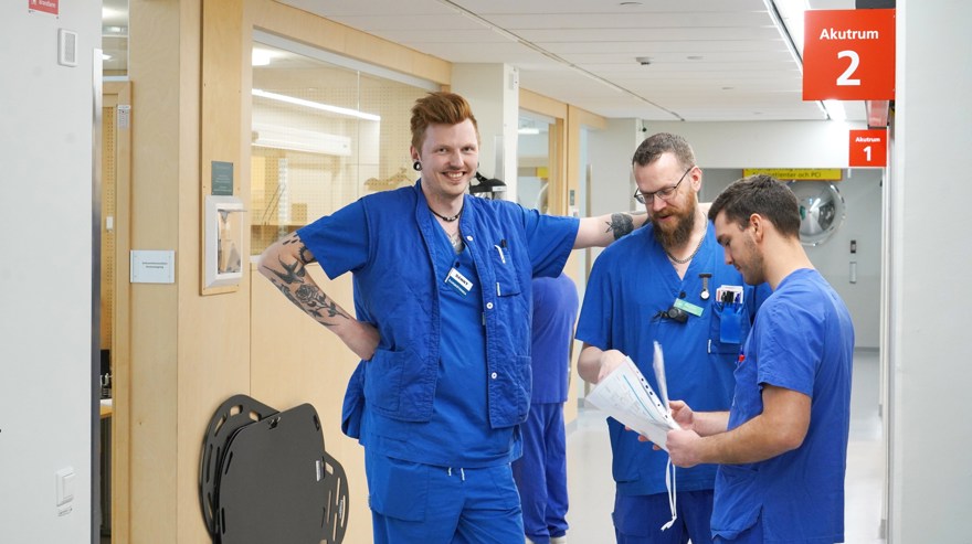 Medarbetare på akutmottagningen: Danny Börjesson, sjuksköterska, Magnus Emanuelsson, sjuksköterska och Omar Ahmie, läkare.