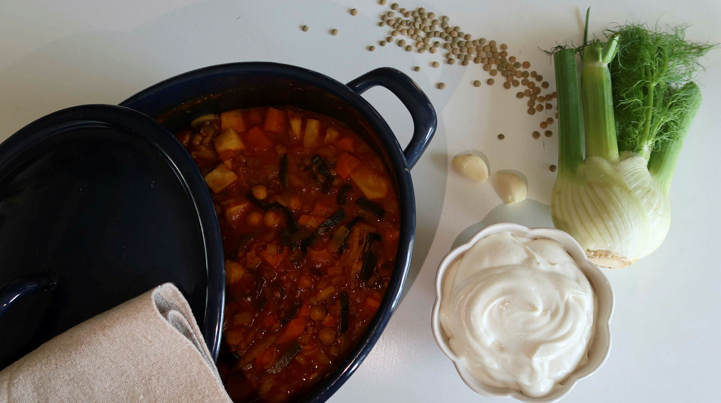 Saffransdoftande gryta med aioli