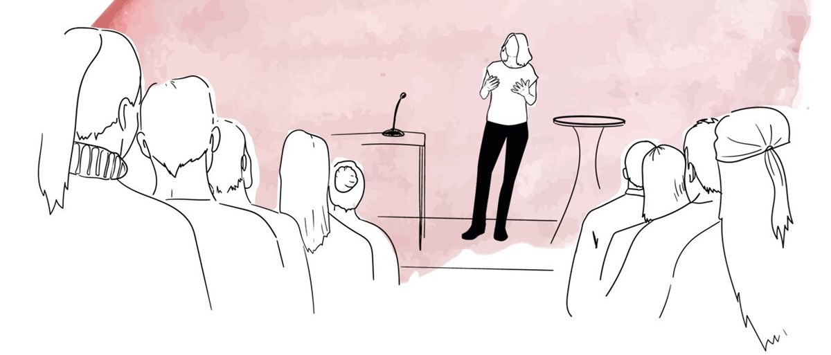 Illustration av en person som står och pratar på en scen. Till höger och vänster sitter personer som lyssnar.