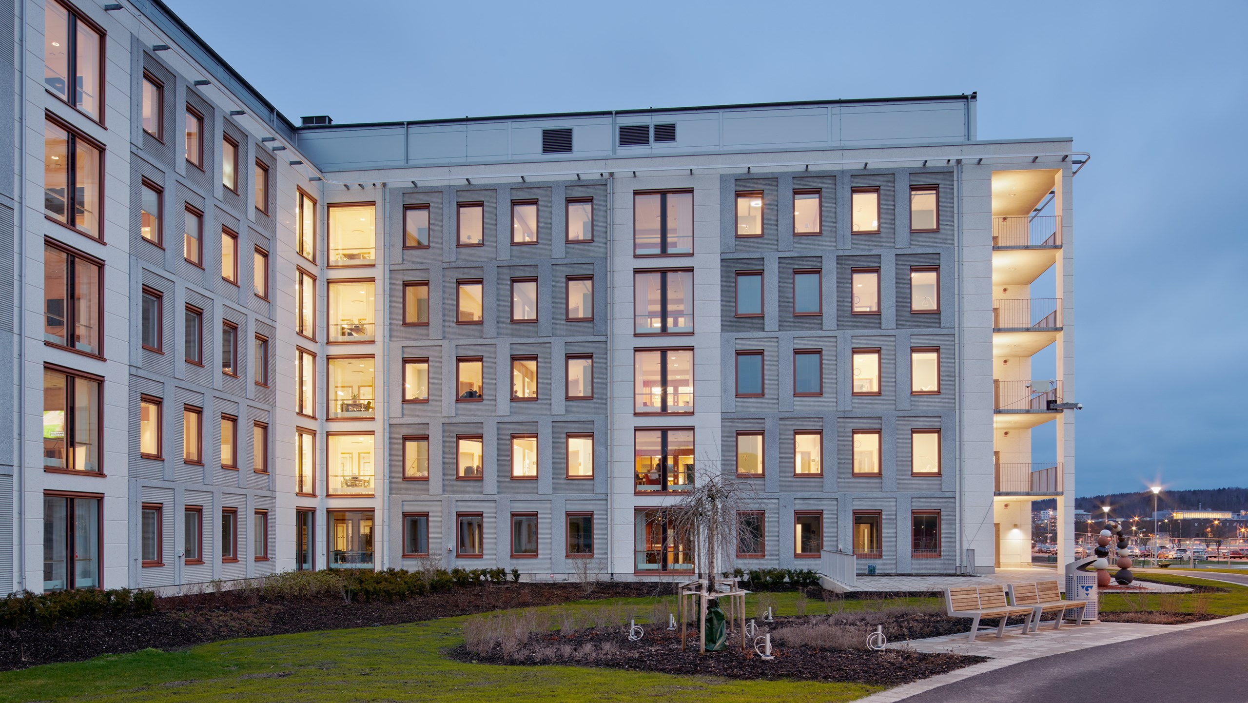 En av flyglarna på Kungälvs sjukhus nya vårdbyggnad.