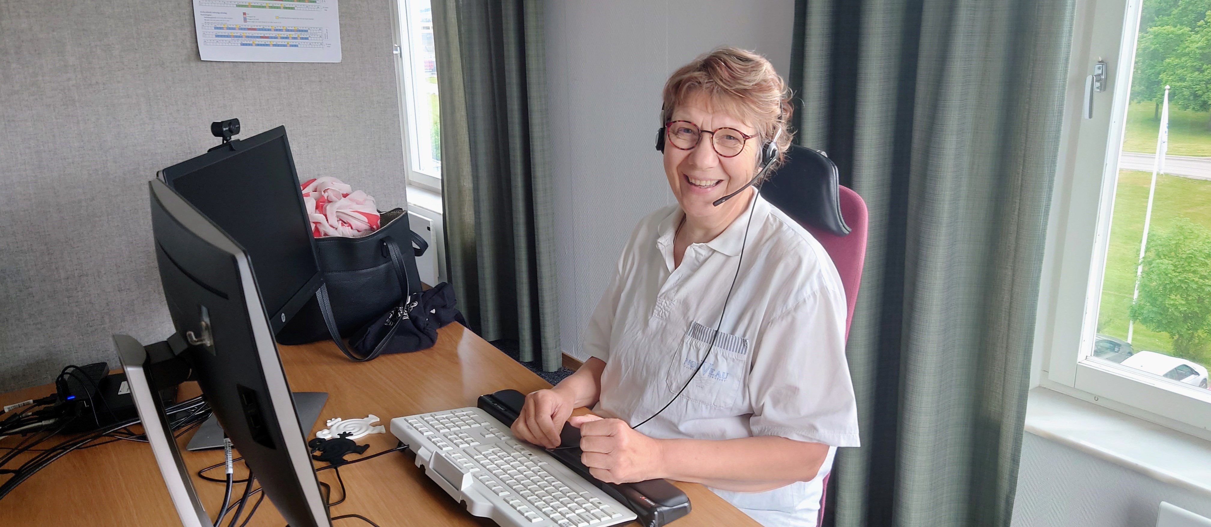 Kerstin Larsson har lång erfarenhet av arbete för 1177 på telefon.
