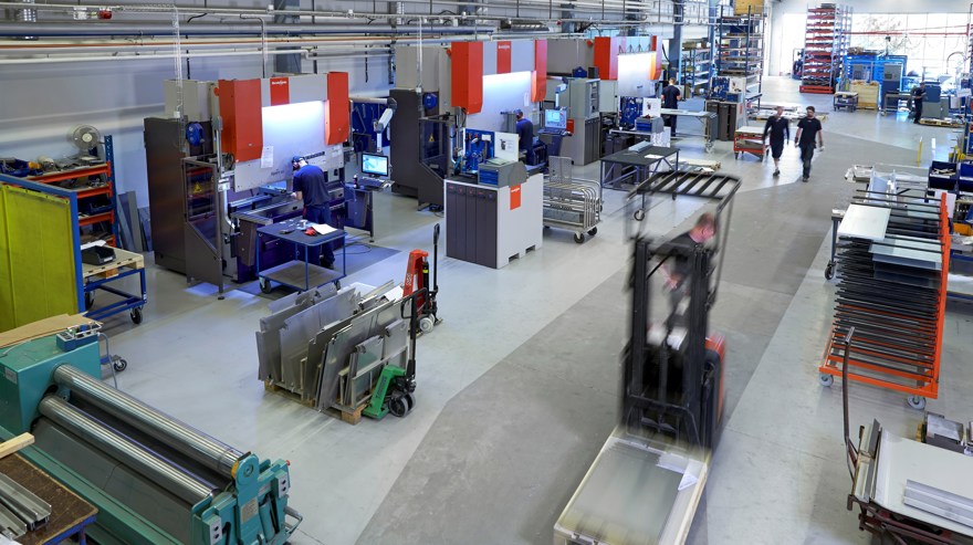 Hundra år senare sker all Furhoffs utveckling och tillverkning fortfarande i Skövde. Foto: Furhoffs Rostfria.