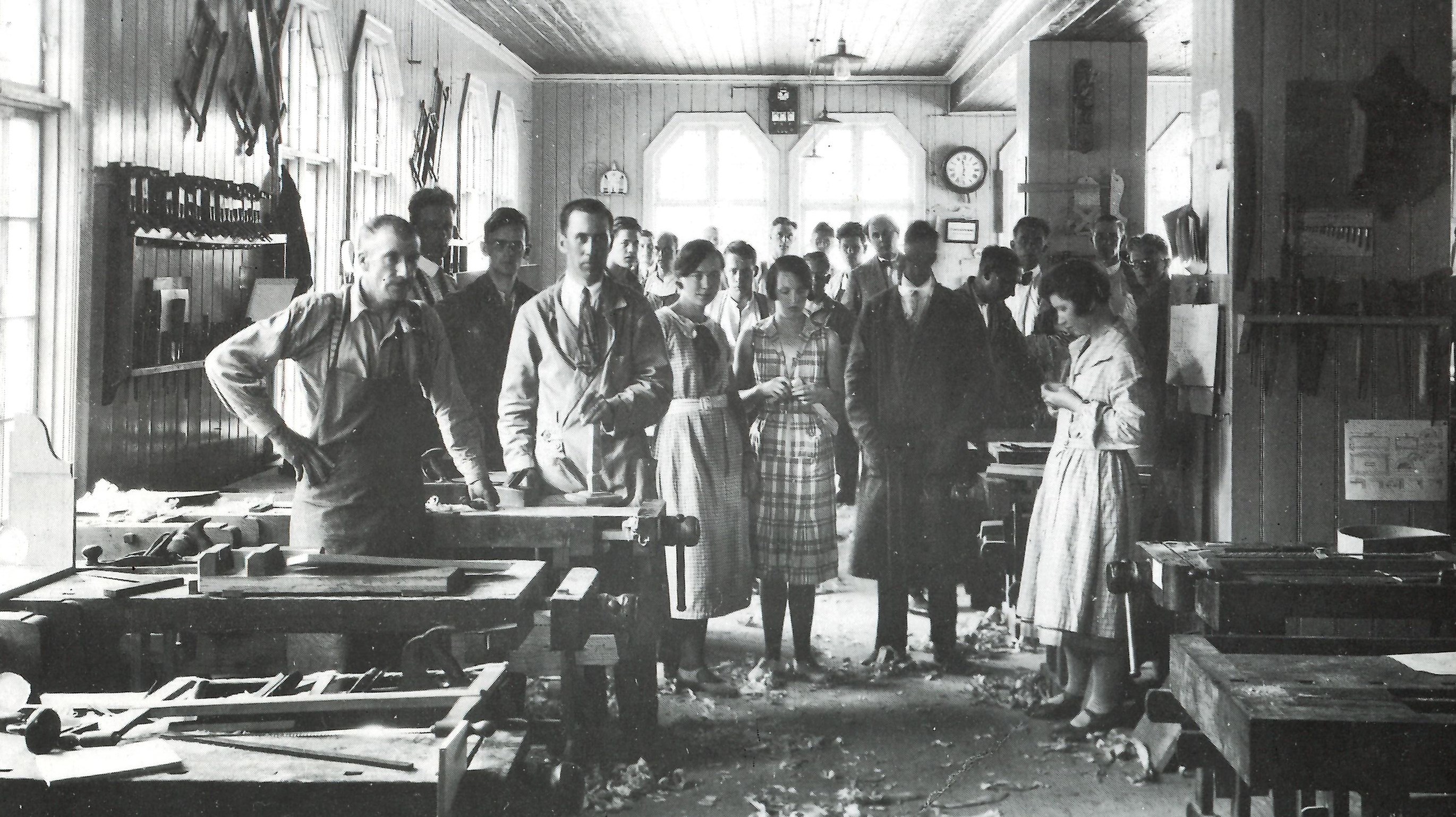 Foton av verksamheten i Källnääs på Nääs tagna på 1910-talet ca. Med tillåtelse från August Abrahamsons stiftelse.