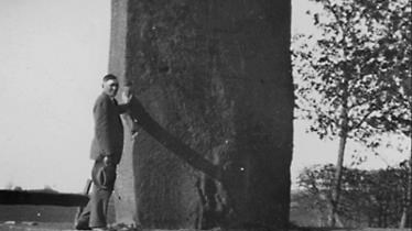 Åsle sten i Åsle, år 1936. Minnessten över slaget vid Åsle 1389. Stenen restes 1896.