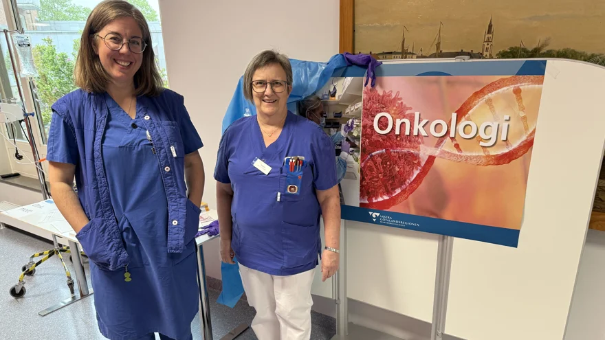 Två medarbetare från onkologimottagningen