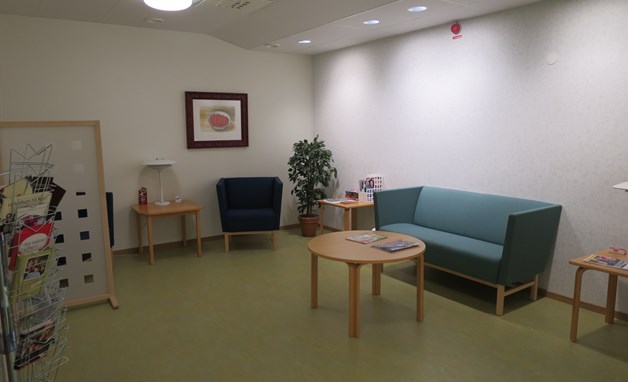 Väntrum med sittmöbler